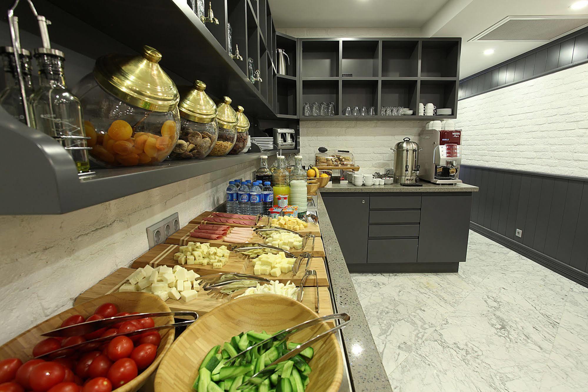 Q Pera Hotel (Adults Only) Istanbul Exterior foto